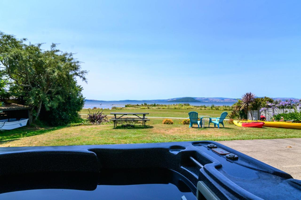 Ngongotaha Lakeside Lodge Экстерьер фото